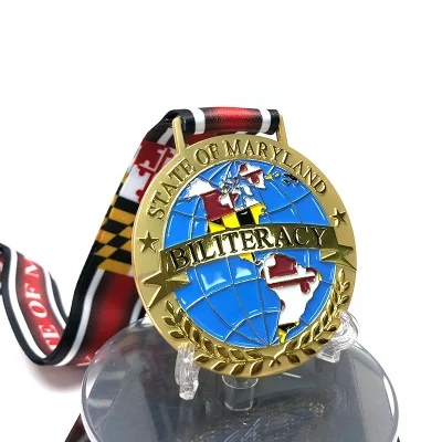 Sport 3D personalizzati all'ingrosso che eseguono medaglie d'oro souvenir in lega di zinco e metallo