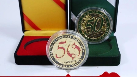 Vendita calda Moda personalizzata Ottone placcato oro Commemorativo 3D Emblema Moneta massonica Produttore Sfida per monete Sfida regalo (152)